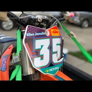 Meet your Posher, Ellen